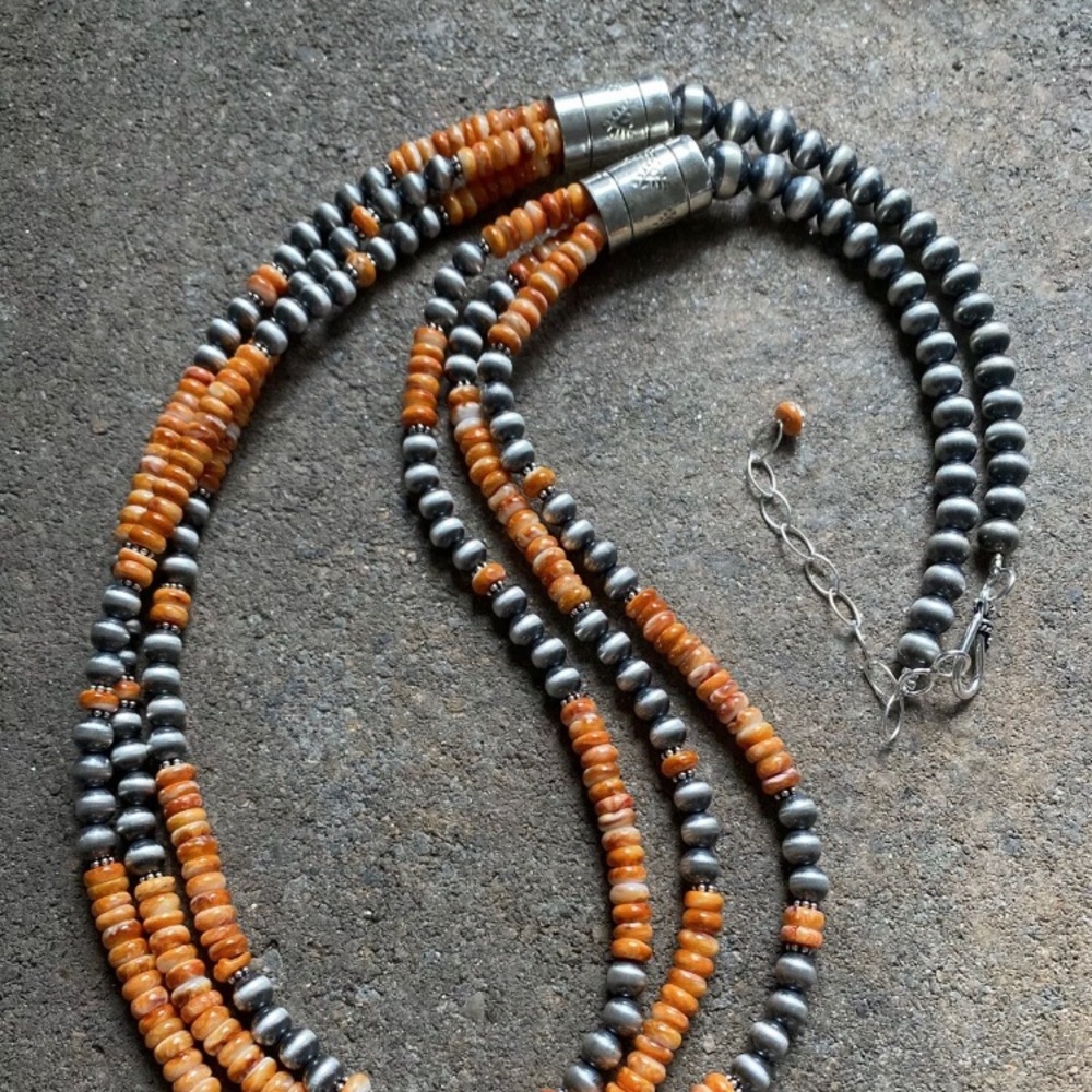 Sterlingsilver Multistrand Spinyoysterbeadnecklace - image 2